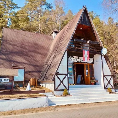 Pole Namiotowe Swornegacie Pttk Кемпинг Сворнегаце