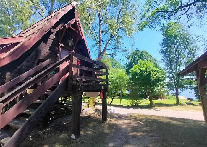 캠프장 Stanica Wodna Pttk 스보르네가치에