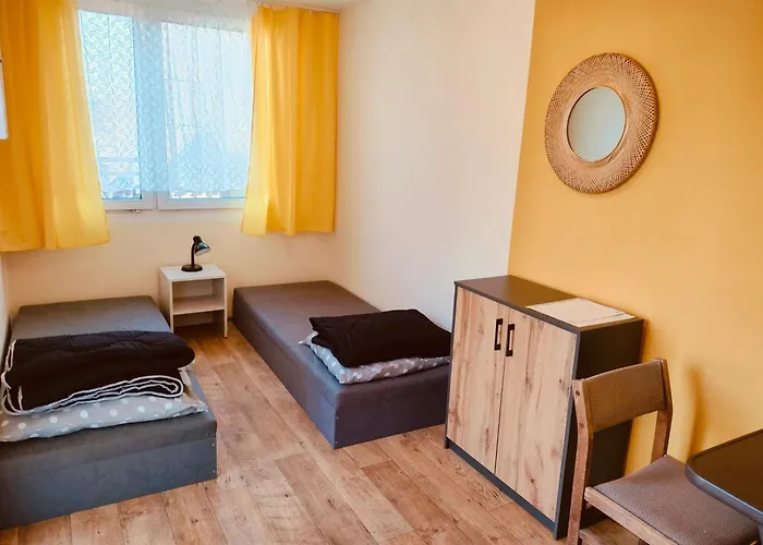 Stanica Wodna Pttk Сворнегаце