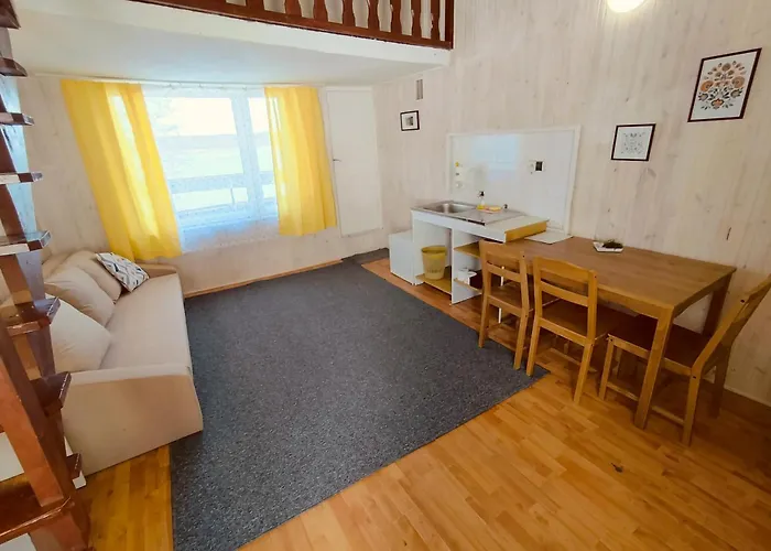 Stanica Wodna Pttk Сворнегаце